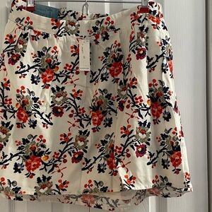 Flowered mini skirt